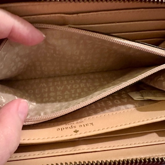 Kate Spade Quilted Leather Astor Court Neda Zip Around Wallet - Picture 11 of 11